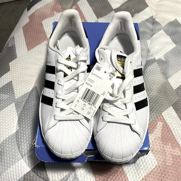 Adidas Classic Shelltoe - Picture 1 of 2